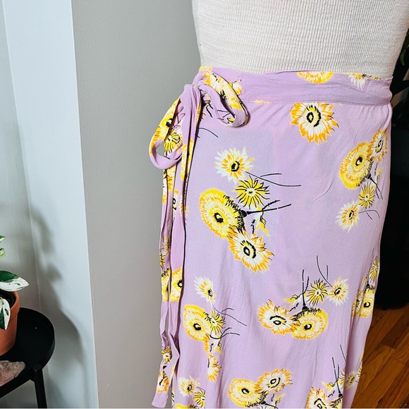 Madewell floral wrap skirt - Picture 3 of 7